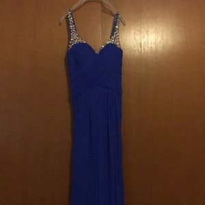 Anny Lee formal dress
